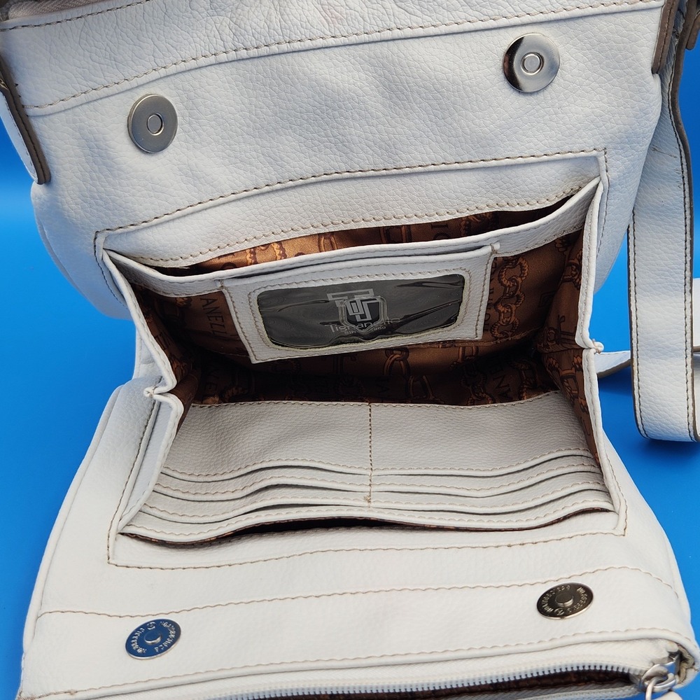 Tignanello Off White Crossbody Leather Purse lots of Pockets - Picture 5 of 9